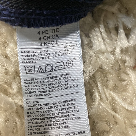 Old Navy Rockstar Distressed Leggings Women’s Size 4 Petite - Picture 4 of 5